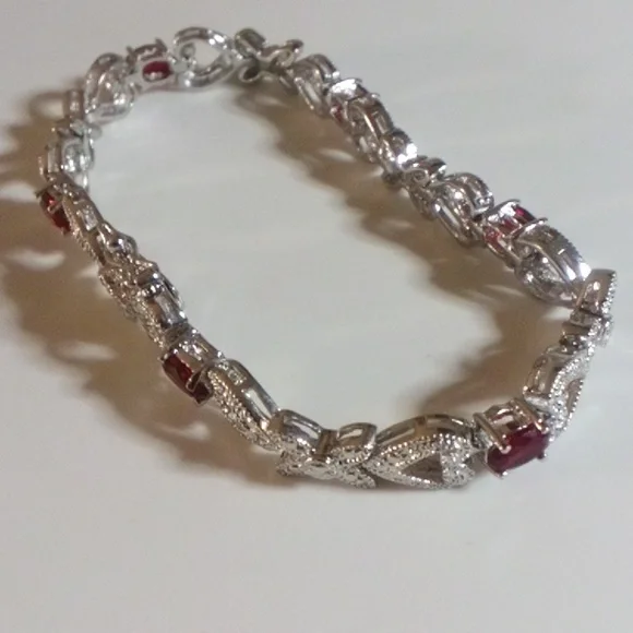 BRACELET XS & OS ABSOLUTELY GORGEOUS 7 INCH BRACELET! NEW IN BOX! - Picture 1 of 9